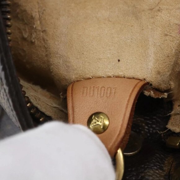 LOUIS VUITTON Monogram Looping GM Shoulder Bag - Picture 14 of 15